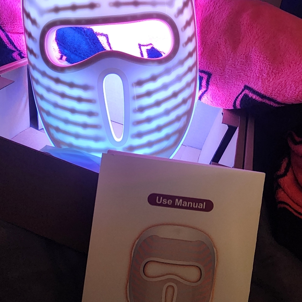 7 In 1 Cordless Light Mask - Picture 4 of 8